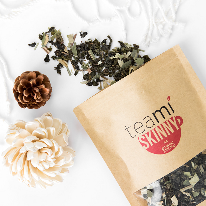 Teami Blends Skinny Tea coming out of the bag